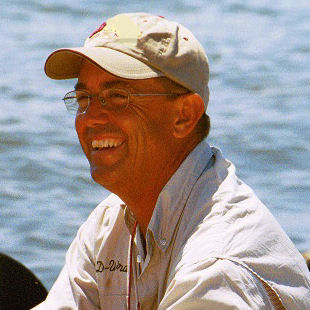 archivephotos/Dannyheritageheadshot.jpg